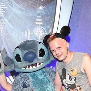 Meet your Posher, Scott